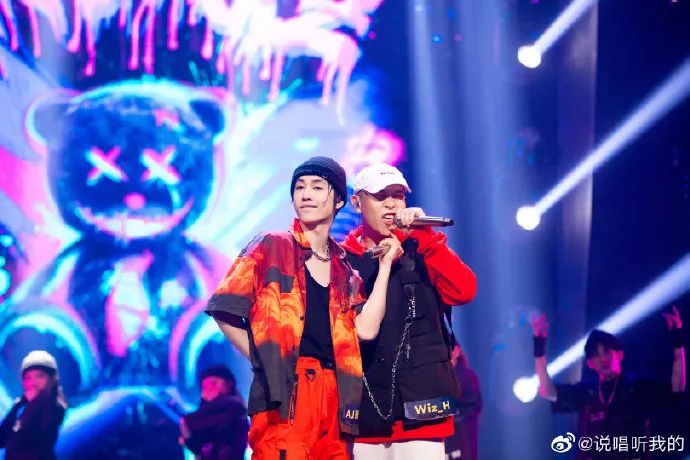 太帅了花回应网络质疑、张子豪险些被淘汰,说唱听我的 这期的Hit Song来自这两个年轻人! | 第10张 | 嘻哈中国 太帅了花回应网络质疑、张子豪险些被淘汰,说唱听我的 这期的Hit Song来自这两个年轻人! | 第10张