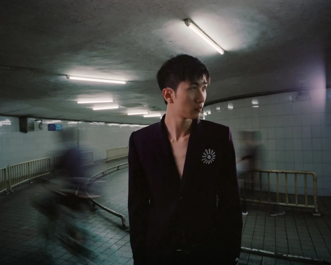 当PO8不再是你熟悉的那个说唱诗人,你是否能懂他的“罪恶感”从何而来? | 第3张 | 嘻哈中国 当PO8不再是你熟悉的那个说唱诗人,你是否能懂他的“罪恶感”从何而来? | 第3张