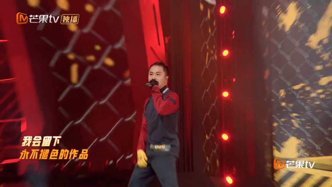 如果不出意外，冠军应该是邓典果、Capper吧