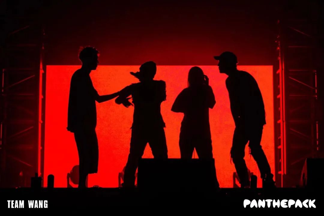 持续营业！官宣两个月后王嘉尔的组合PANTHEPACK究竟能有多肝？