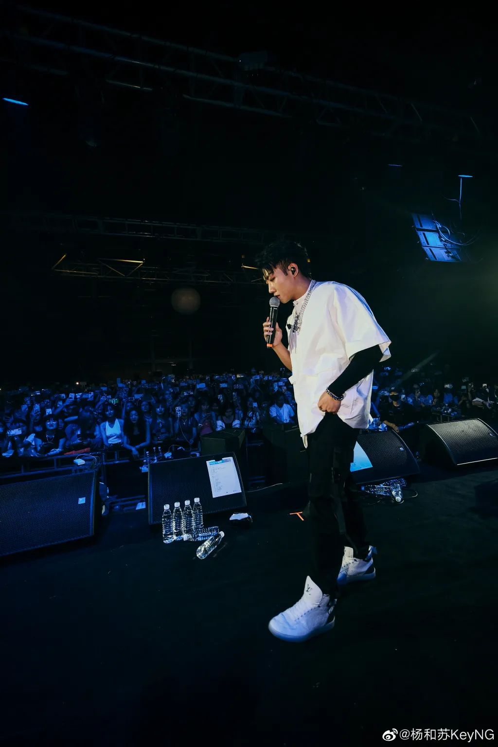 不希望杨和苏参加《追光吧哥哥》第二季,你养他吗? | 第1张 | 嘻哈中国 不希望杨和苏参加《追光吧哥哥》第二季,你养他吗? | 第1张