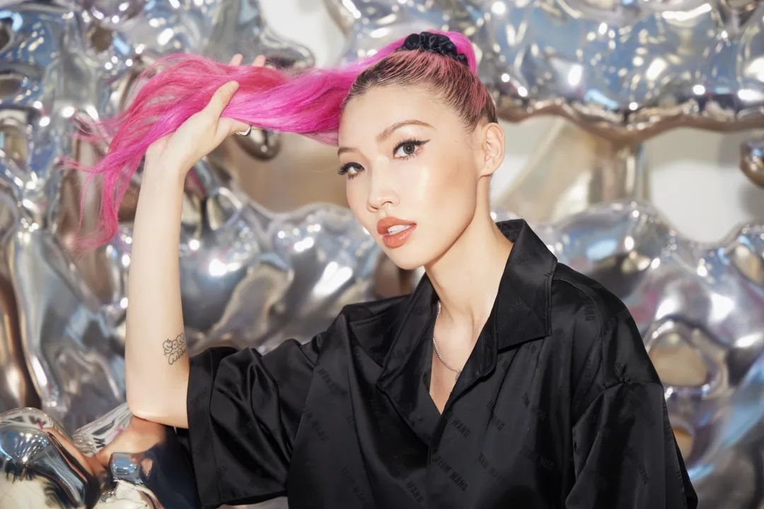 持续营业！官宣两个月后王嘉尔的组合PANTHEPACK究竟能有多肝？