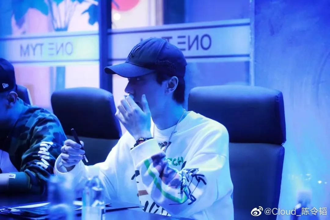 突发!陈令韬被曝劈腿孟美岐后,在微博写了一封遗书 | 第5张 | 嘻哈中国 突发!陈令韬被曝劈腿孟美岐后,在微博写了一封遗书 | 第5张