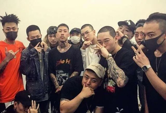 GAI、李尔新在这件事上翻车,福克斯、那奇沃夫的愤怒与它有关,但HipHop离不开它! | 第9张 | 嘻哈中国 GAI、李尔新在这件事上翻车,福克斯、那奇沃夫的愤怒与它有关,但HipHop离不开它! | 第9张