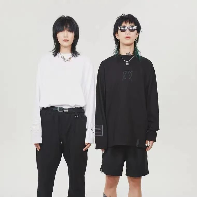 Jony J联名T恤被骂割韭菜，rapper的潮牌中有“黑店”吗？