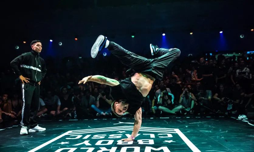 八种不适合跳街舞的人,希望你不是其中之一! | 第3张 | 嘻哈中国 八种不适合跳街舞的人,希望你不是其中之一! | 第3张