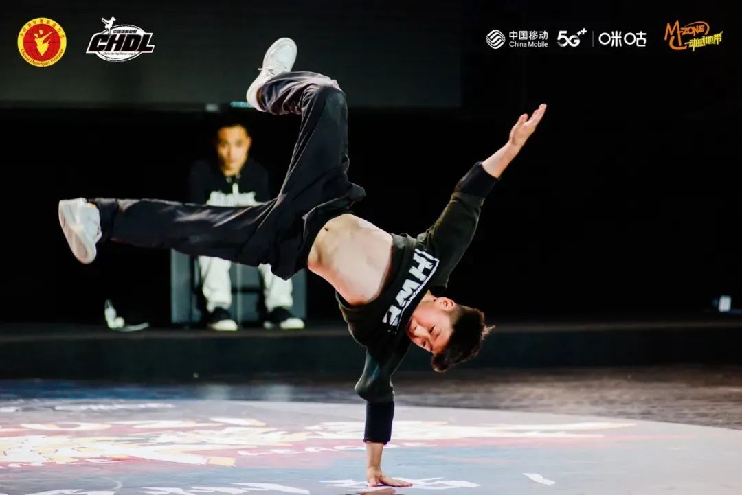 跳街舞有速成捷径吗？跳街舞最大的捷径，跳舞的你应该看一看！