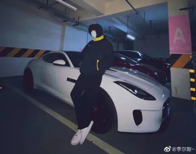 中国rapper到底都开哪些豪车,又是哪位rapper既做代驾又骑电动车? | 第18张 | 嘻哈中国 中国rapper到底都开哪些豪车,又是哪位rapper既做代驾又骑电动车? | 第18张