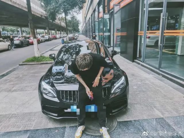 中国rapper到底都开哪些豪车,又是哪位rapper既做代驾又骑电动车? | 第12张 | 嘻哈中国 中国rapper到底都开哪些豪车,又是哪位rapper既做代驾又骑电动车? | 第12张