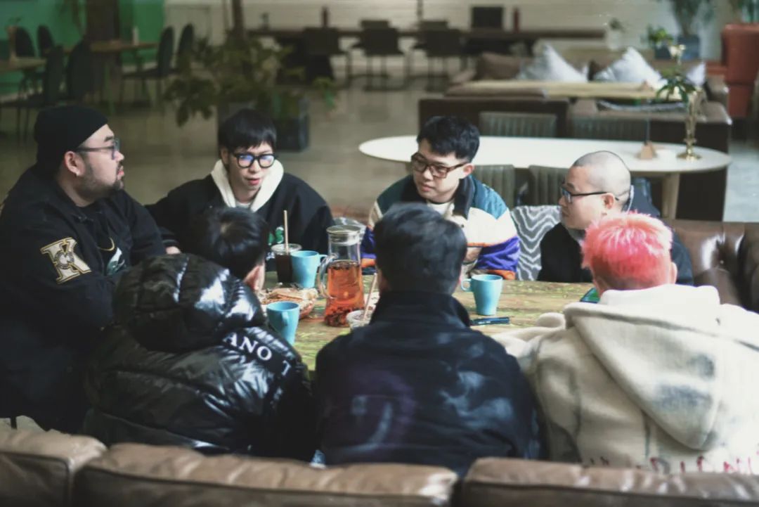 拿到腾讯投资的成都说唱厂牌,发了今年的cypher | 第2张 | 嘻哈中国 拿到腾讯投资的成都说唱厂牌,发了今年的cypher | 第2张