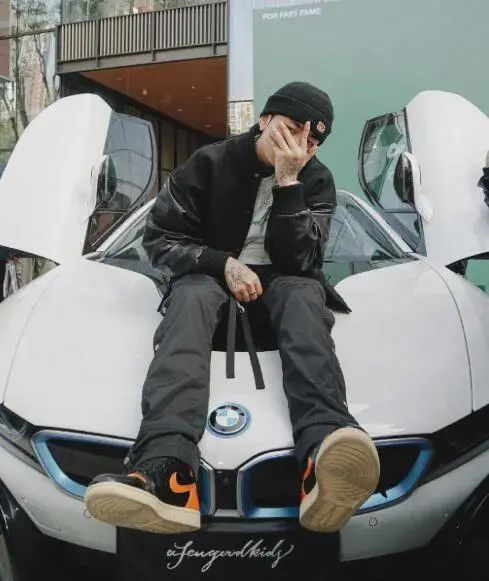 中国rapper到底都开哪些豪车,又是哪位rapper既做代驾又骑电动车? | 第4张 | 嘻哈中国 中国rapper到底都开哪些豪车,又是哪位rapper既做代驾又骑电动车? | 第4张