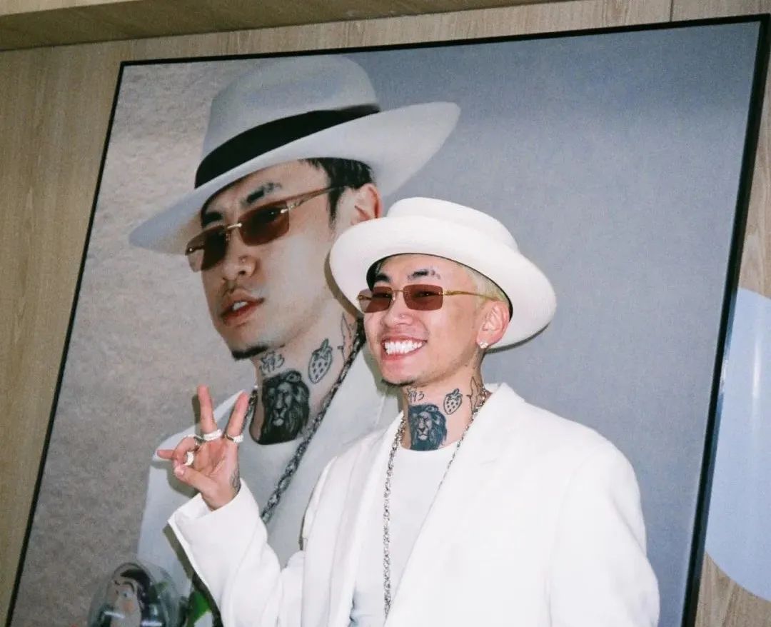 结局了？辉子出Diss，贝贝赵辰龙再互怼，而马思唯终于抢回了热度！还要跟热狗出EP！ | 第10张