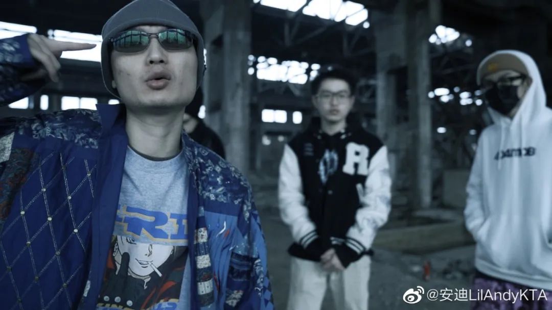 小安迪报名《中国说唱巅峰对决》踢馆赛为何没去?原来憋了个狠活:比说唱比你强亿倍!! | 第9张 | 嘻哈中国 小安迪报名《中国说唱巅峰对决》踢馆赛为何没去?原来憋了个狠活:比说唱比你强亿倍!! | 第9张