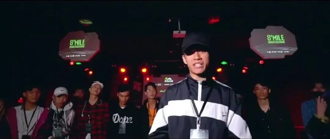 现场摔麦？黄旭三打小白！派克特功夫胖催泪全场！这才是真正的中文说唱！！！ | 第9张