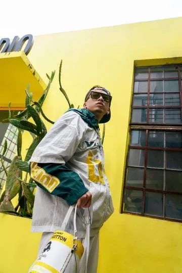 VaVa被骂上热搜,只因说了“我随时替国出征” | 第10张 | 嘻哈中国 VaVa被骂上热搜,只因说了“我随时替国出征” | 第10张