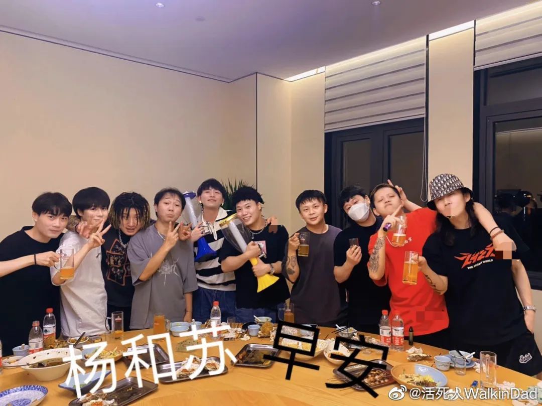 半个说唱圈录制总决赛?顶流明星助阵!冠军今晚就会诞生?? | 第12张 | 嘻哈中国 半个说唱圈录制总决赛?顶流明星助阵!冠军今晚就会诞生?? | 第12张
