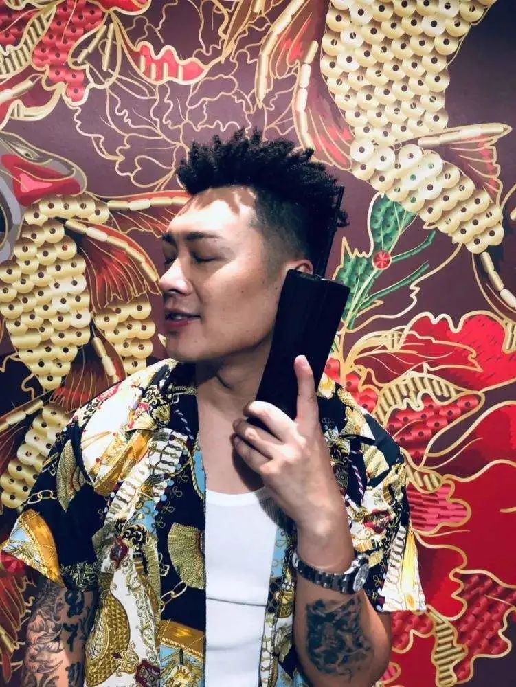 老舅玩梗GAI被骂“绿茶”?早安赢雾都中文说唱倒退五年?? | 第1张 | 嘻哈中国 老舅玩梗GAI被骂“绿茶”?早安赢雾都中文说唱倒退五年?? | 第1张