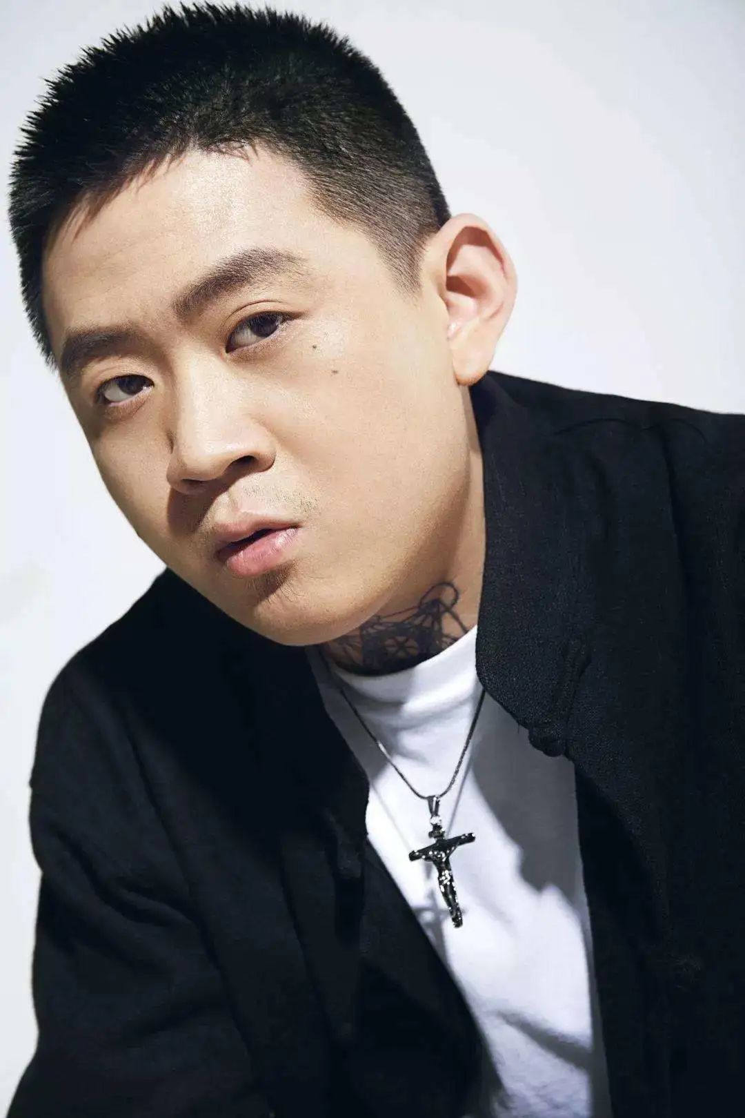 气急败坏?JD发歌开火Diss《中国说唱巅峰对决》! | 第12张 | 嘻哈中国 气急败坏?JD发歌开火Diss《中国说唱巅峰对决》! | 第12张