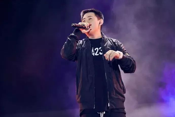 和艾福杰尼黄旭从决裂到和解,在节目中全员泪洒当场,NOUS背后的辛酸你知道多少 | 第10张 | 嘻哈中国 和艾福杰尼黄旭从决裂到和解,在节目中全员泪洒当场,NOUS背后的辛酸你知道多少 | 第10张