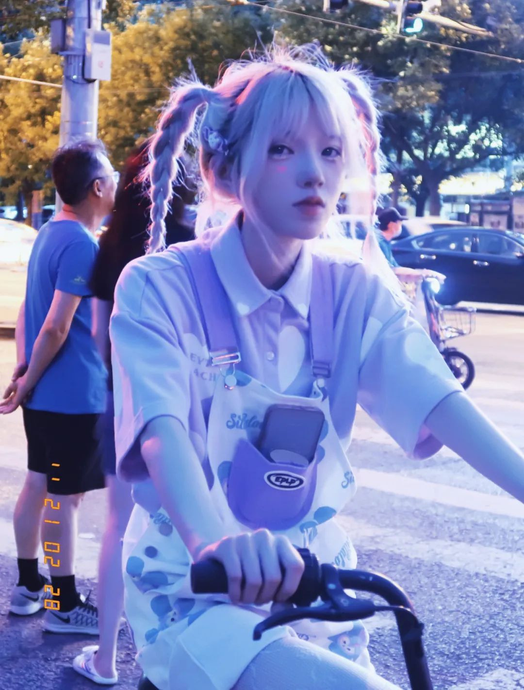 《巅峰对决》踢馆选手JinXZhou被曝抄袭,这Flow和韵脚完全一致是生怕别人听不出来? | 第2张 | 嘻哈中国 《巅峰对决》踢馆选手JinXZhou被曝抄袭,这Flow和韵脚完全一致是生怕别人听不出来? | 第2张