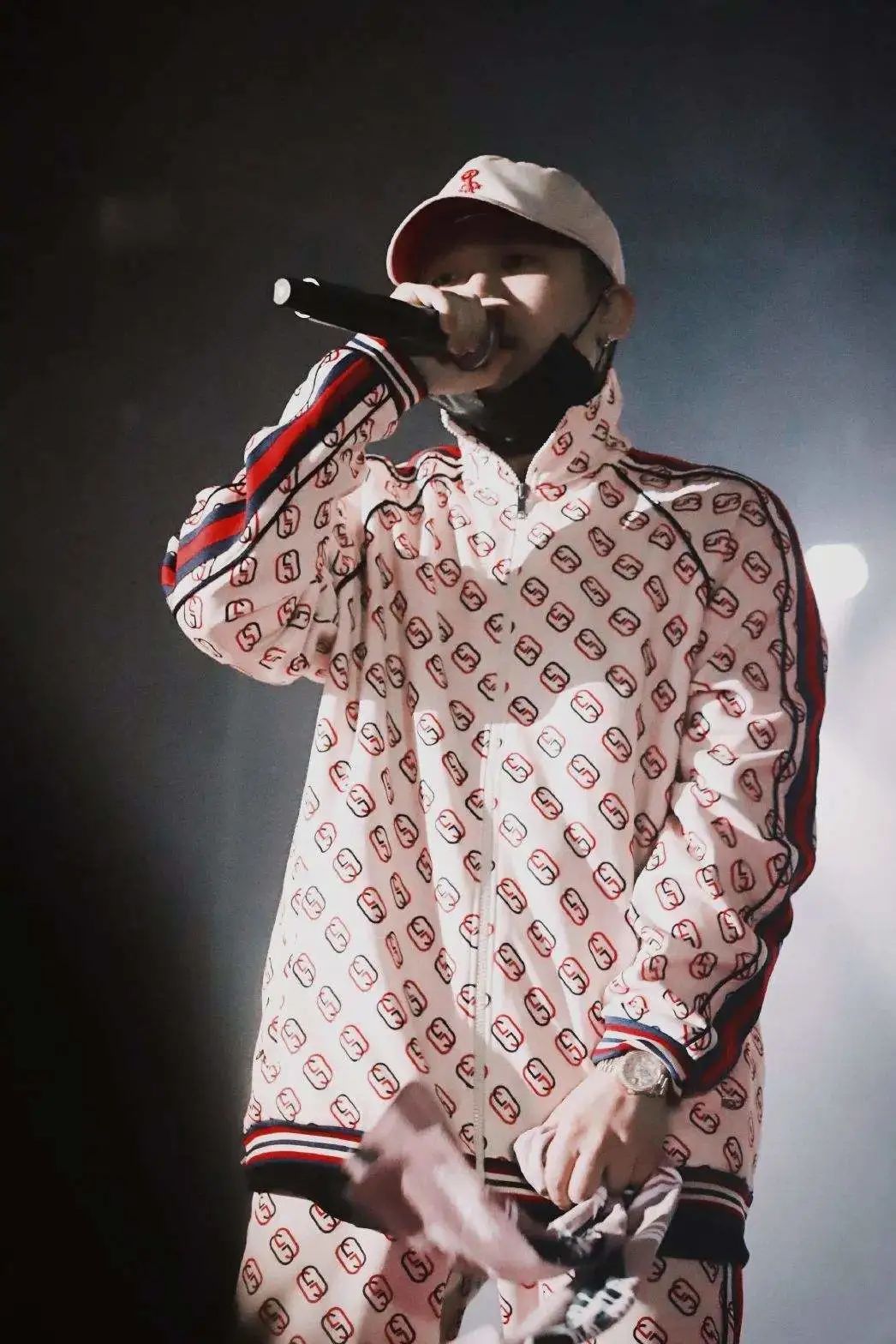 PGOne暗示回归是闹剧?网友:“回归也赢了不GAI”? | 第12张 | 嘻哈中国 PGOne暗示回归是闹剧?网友:“回归也赢了不GAI”? | 第12张