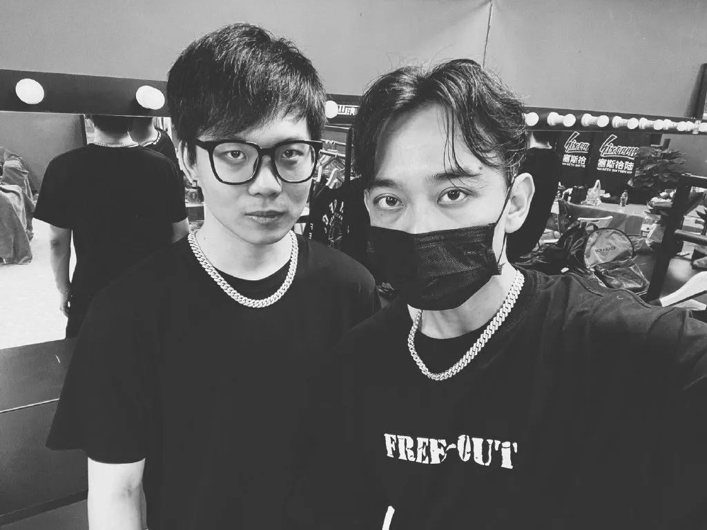 福克斯叫杨和苏“前夫”?MAI给GAI做Beat?说唱圈的Beef都是儿戏?? | 第13张 | 嘻哈中国 福克斯叫杨和苏“前夫”?MAI给GAI做Beat?说唱圈的Beef都是儿戏?? | 第13张