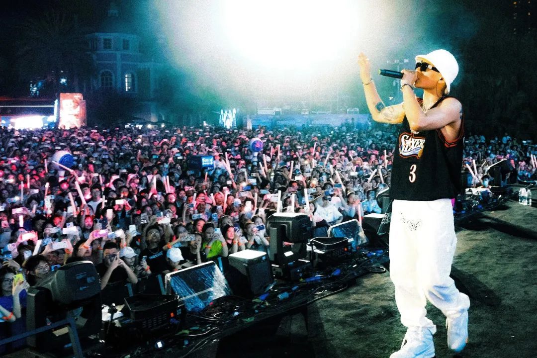 刘聪和王以太、艾热才是《中国说唱巅峰对决》最大的赢家!! | 第4张 | 嘻哈中国 刘聪和王以太、艾热才是《中国说唱巅峰对决》最大的赢家!! | 第4张