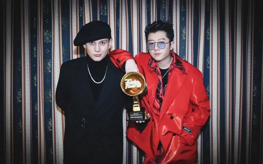 刘聪和王以太、艾热才是《中国说唱巅峰对决》最大的赢家!! | 第9张 | 嘻哈中国 刘聪和王以太、艾热才是《中国说唱巅峰对决》最大的赢家!! | 第9张