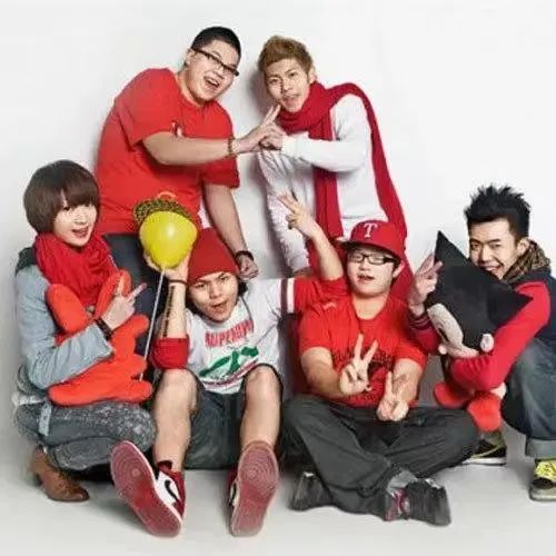 功夫胖感动落泪!刘聪、盛宇争相转发! 说唱圈最好的兄弟情! | 第6张 | 嘻哈中国 功夫胖感动落泪!刘聪、盛宇争相转发! 说唱圈最好的兄弟情! | 第6张