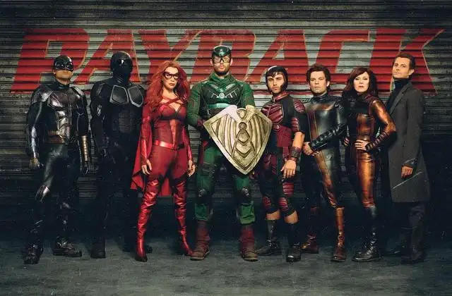 自称“无业游民”的法老,居然在三十岁这天决定把头发染成五色、在脸上打钉、开房车旅居? | 第8张 | 嘻哈中国 自称“无业游民”的法老,居然在三十岁这天决定把头发染成五色、在脸上打钉、开房车旅居? | 第8张