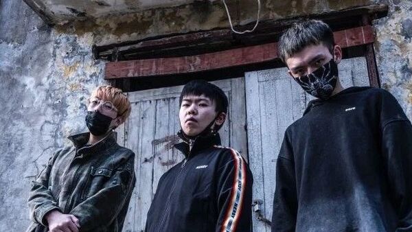 小安迪 在《说唱听我的》还未出场,但他们在中文说唱扔了颗独一无二的重磅炸弹!