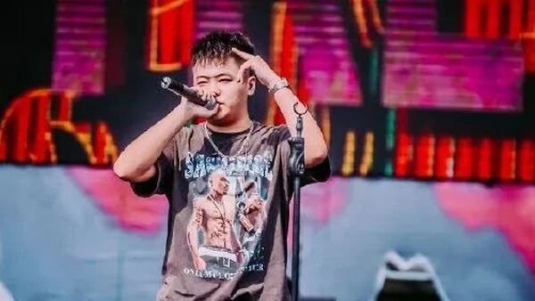 因饱受疾病折磨在微博晒出遗书，为追逐说唱梦想成名曲遭版权欺诈并险遭性侵，他的故事看了令人心酸