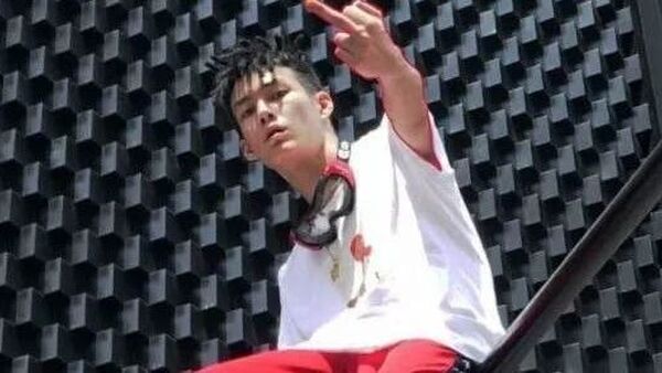 贝贝  | 英俊潇洒令狐冲