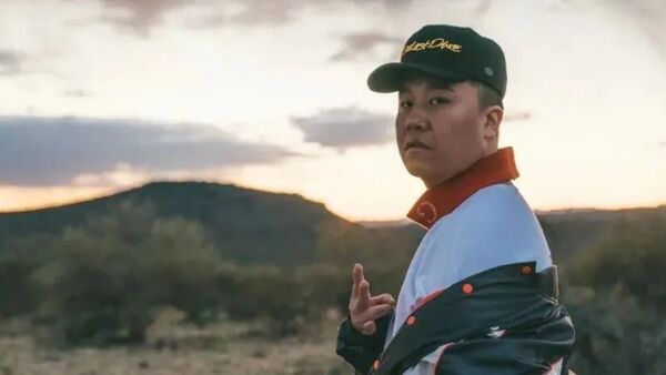 杨晓川点名龙猪不会freestyle 做的是Hip-Pop，龙猪收获不少rapper力挺