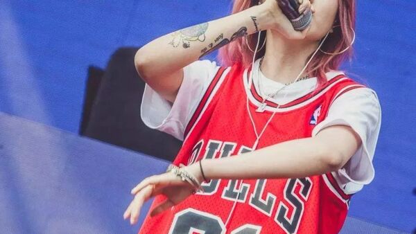 乃万专访 | 新说唱有争议很正常，我的表现不及格