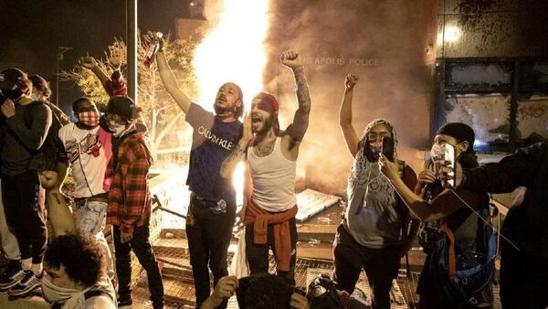 George Floyd之死,对当代Rapper的警醒