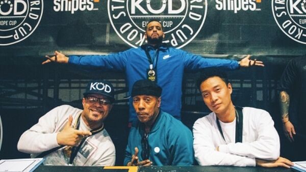 肖杰 | 1天8小时苦练 成都小伙成为街舞之王