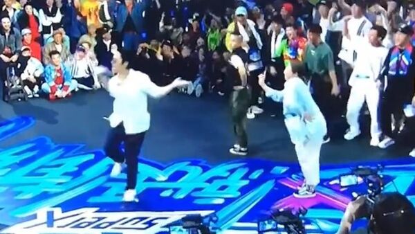 《这就是街舞2》队长吴建豪录制视频曝光,你还会质疑他的舞蹈实力吗?