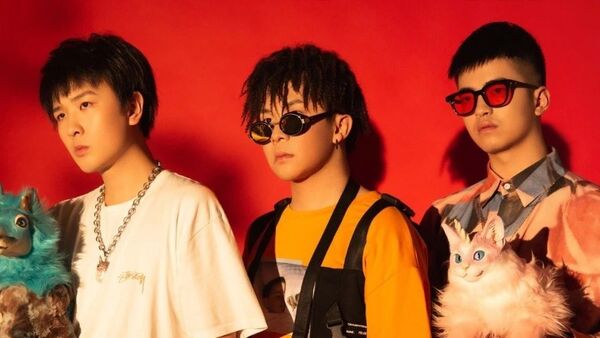 人民日报、紫光阁、共青团联合点名了这首说唱！