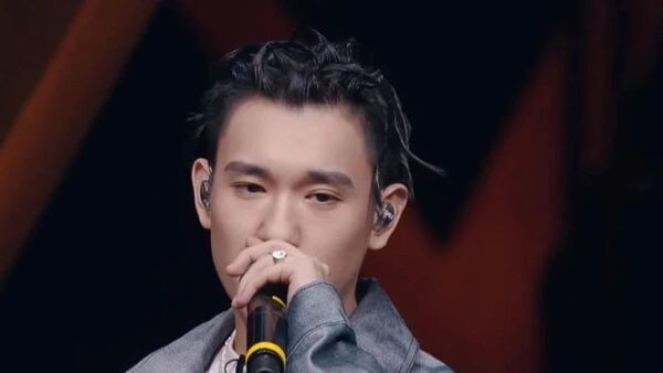 GALI 拿了季军但没被节目组招安,他至今都没下架《有嘻哈》diss