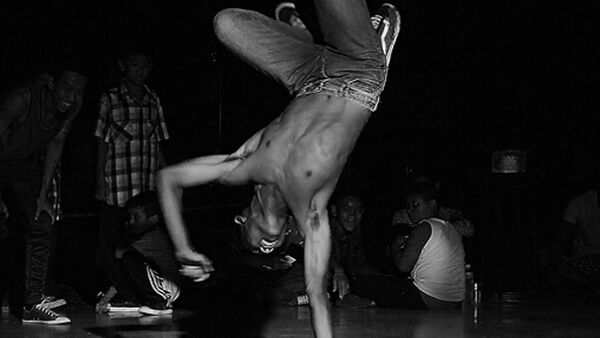 【Breaing教学】bboy focus powermove基础教学 中文版