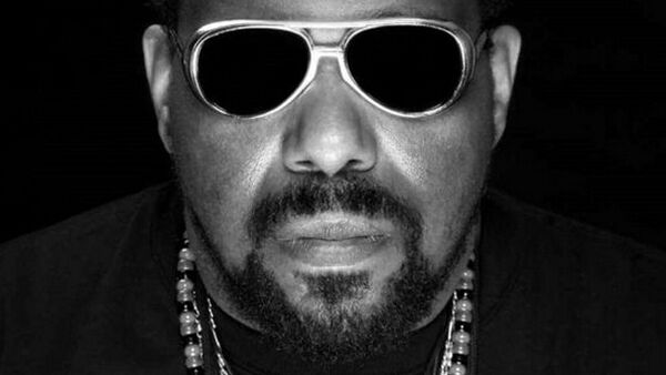 嘻哈文化的“教父”一Afrika Bambaataa