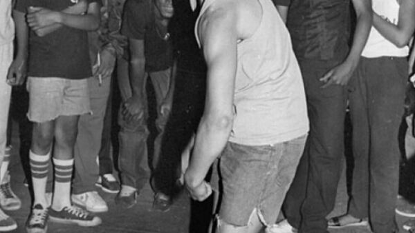 Bboy Ken Swift 告诉你什么是Foundation？