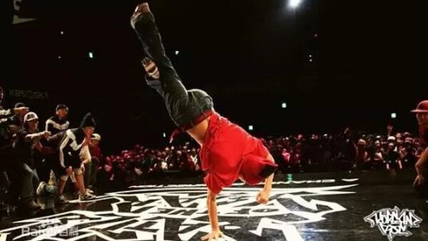 街舞|BBoy Physicx强势回归,2017一定更牛逼!(有视频为证)