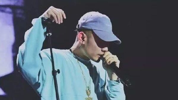 中国新说唱实在漫谈不出,聊聊Hiphop制作人吧