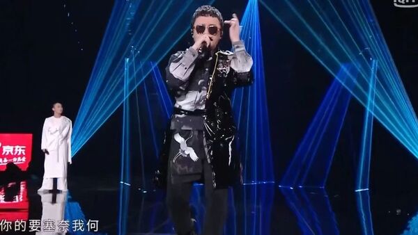 万赛文炮轰那吾克热：你真的不适合说唱，看看那奇沃夫是怎么做的