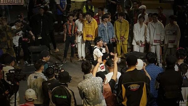 参加新说唱中有这样一个厂牌,所有人都能过海选,但是全部都在首轮出局