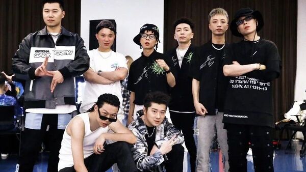 成都集团、GOSH联合录制《一周的说唱歌手》，川渝再次大团结！