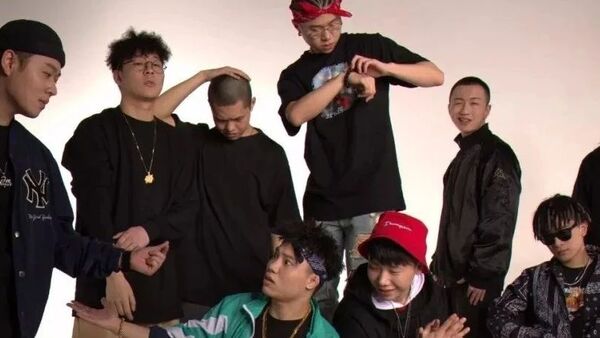 像说唱会馆、活死人、Free-Out这样的厂牌,以后可能再也不会出现了…