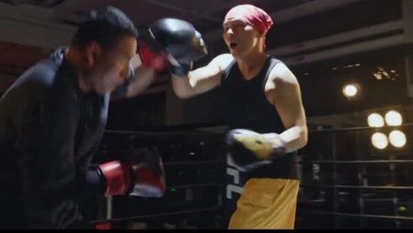 GAI崩溃大喊“掐了别播”，潘玮柏和VaVa再续前缘，车导被大傻当众击打？